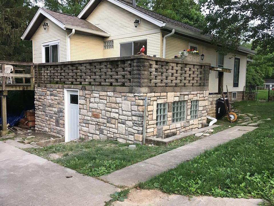 1st image of 58 W Charlotte Ave