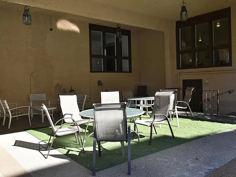 5412 Lindley Ave #103 — Photo 17
