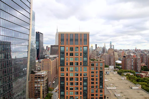 Rented by Nest Seekers International | media 44