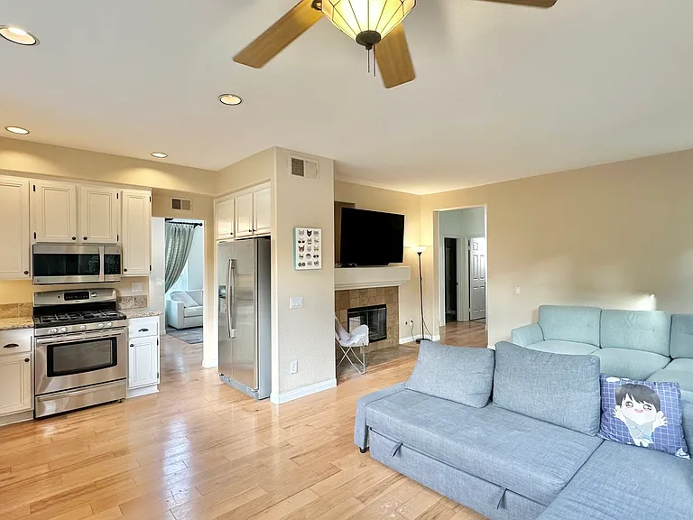 13686 Essence Rd — Photo 22