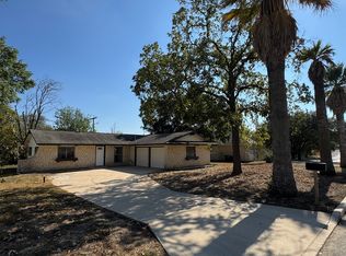 106 Woodview, Live Oak, TX 78233