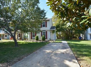 4801 Kingfisher Ct, Waldorf, MD