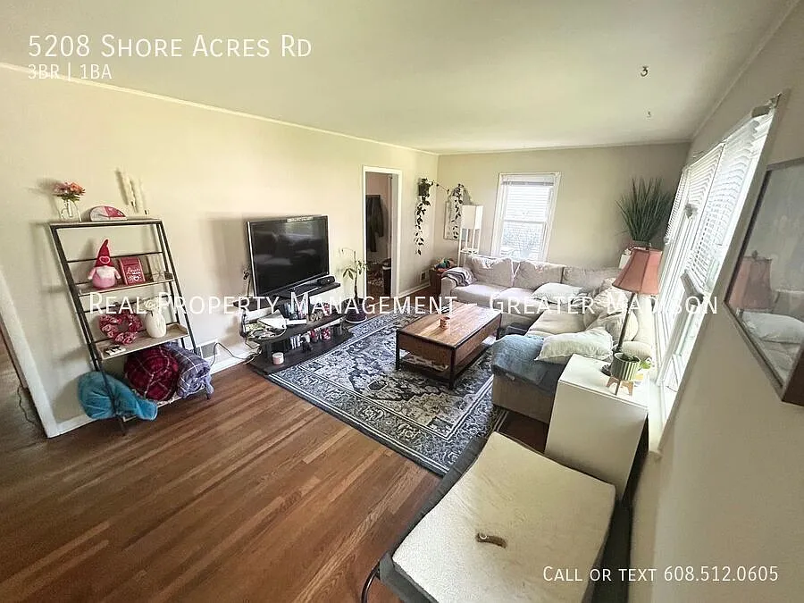 Building Photo - 5208 Shore Acres Rd