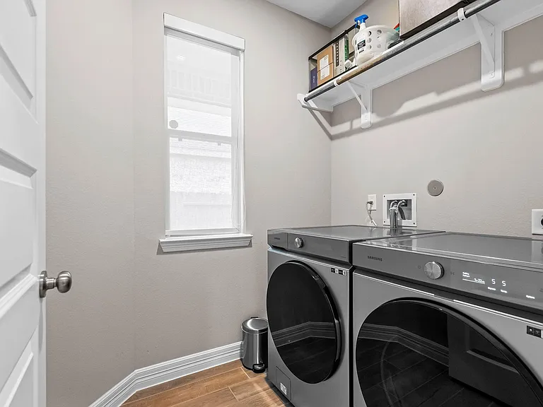 4106 Sherman Oak Ln — Photo 27