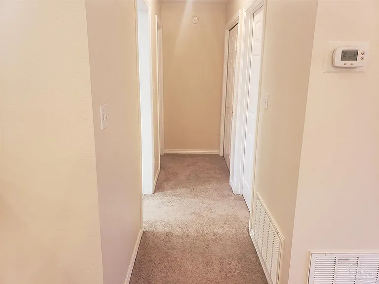 3469 Willow Ln — Photo 17