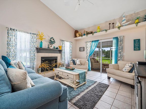 2nd image of 1827 Aynsley Way #1