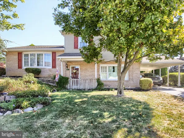 102 Mountain View Dr, Enola, PA 17025