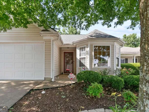 64 Hill Crest Cir, Hiram, GA 30141