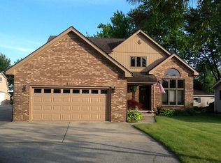 48200 Jefferson Ave, Chesterfield, MI