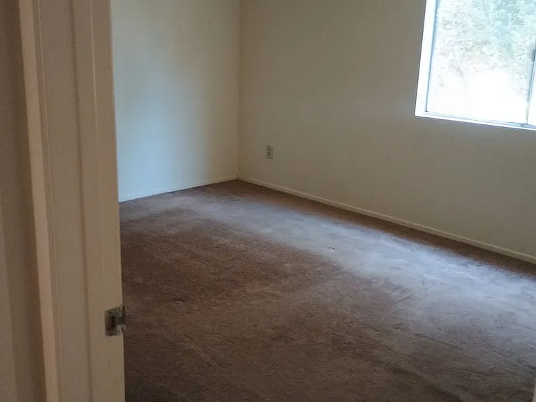 27626 Violin Canyon Rd — Photo 3
