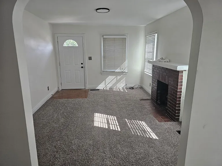 830 Packard Ave — Photo 12