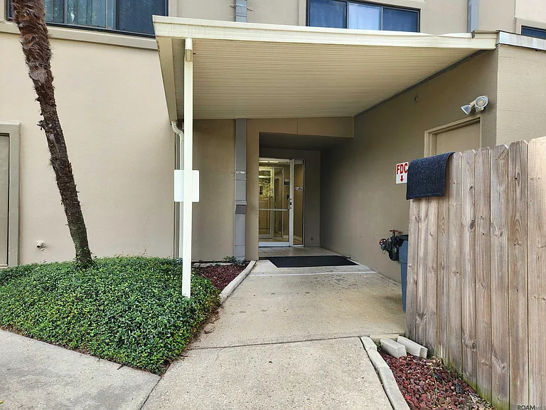 11550 Southfork Ave #308 — Photo 13