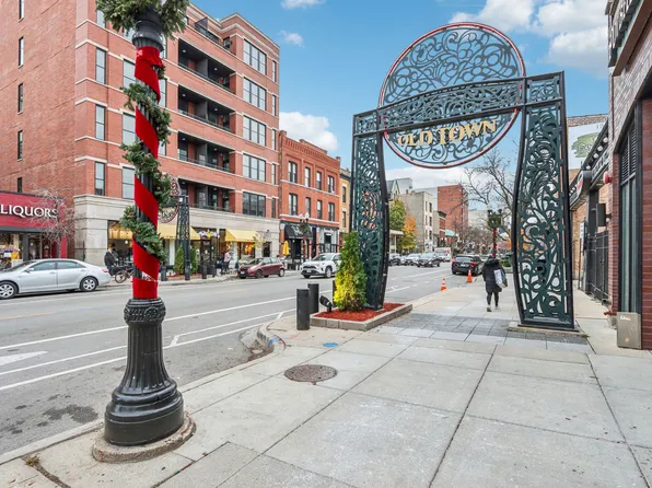 The Oliver on LaSalle