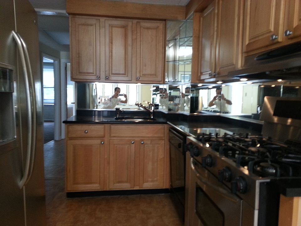 1st image of 5024 39th Pl