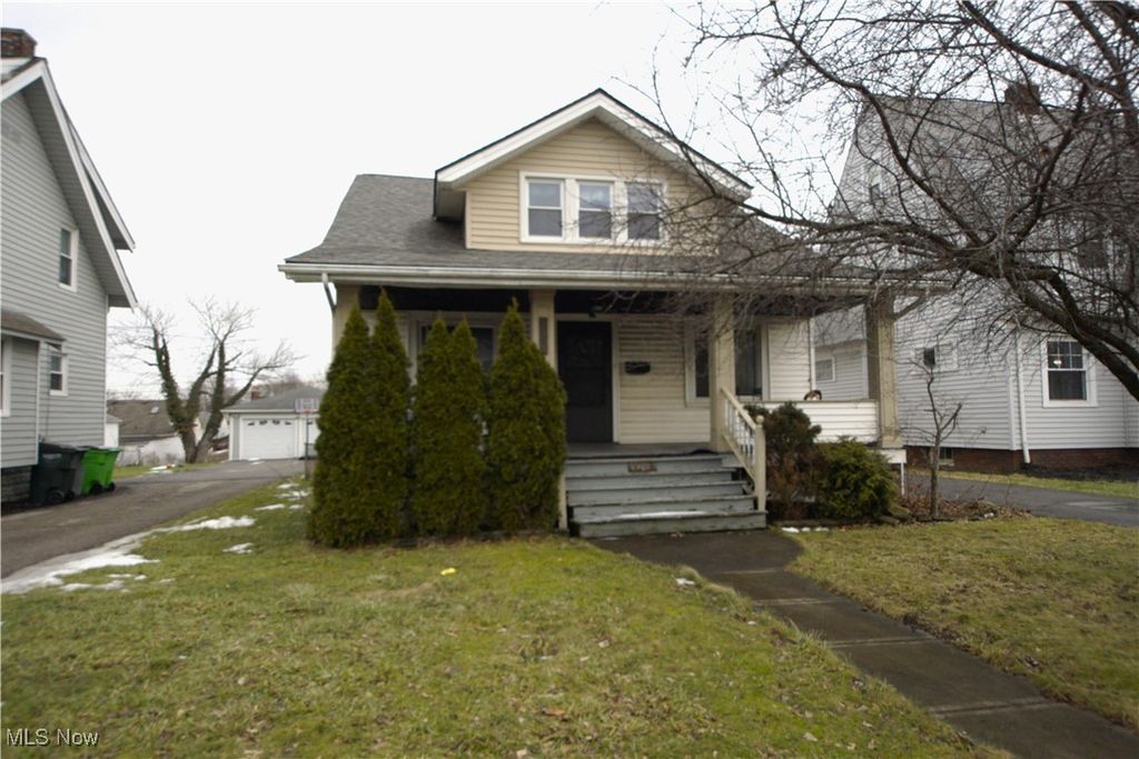 Real estate listing image