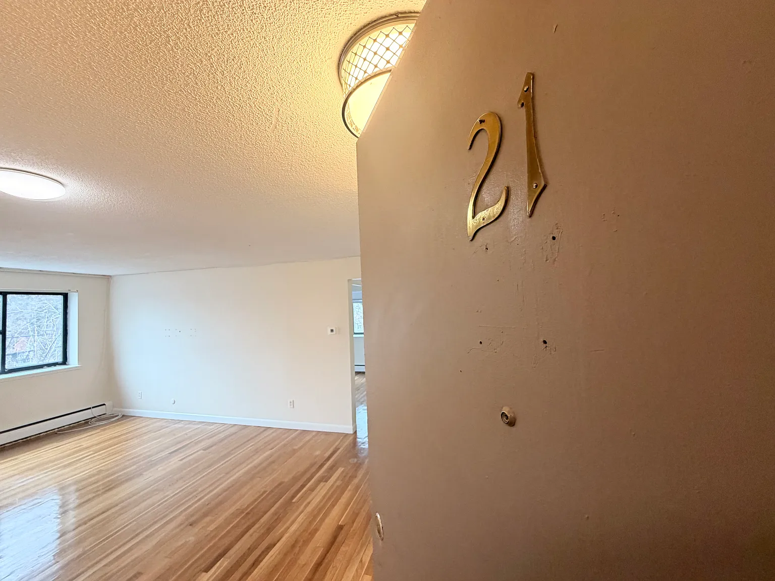 2 bed, $2,800 — Photo 1