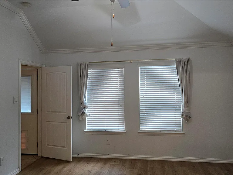 24114 McKinzie Ridge Dr — Photo 9
