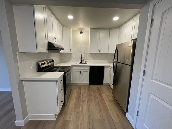 4th image of 6268 137th Pl NE APT 247