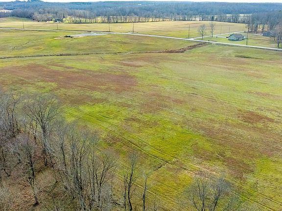 2nd image of 10 Daniel Boone Rd