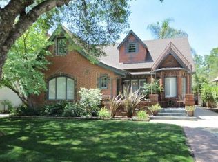 354 34th St, Sacramento, CA 95816