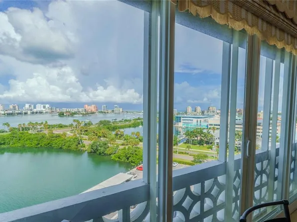 31 Island Way APT 907, Clearwater, FL 33767
