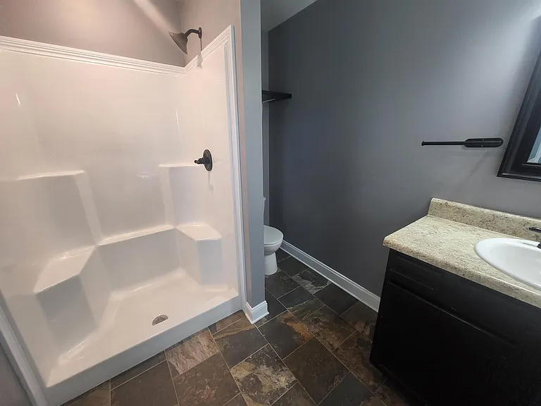 703 Jim Brown Dr — Photo 16