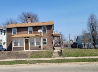 316 Spring St, Aurora, IL 60505