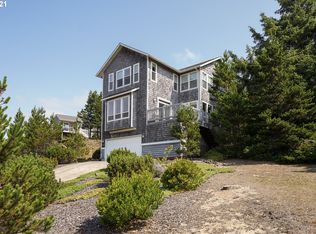 375 Fall Creek Dr, Tillamook, OR 97141