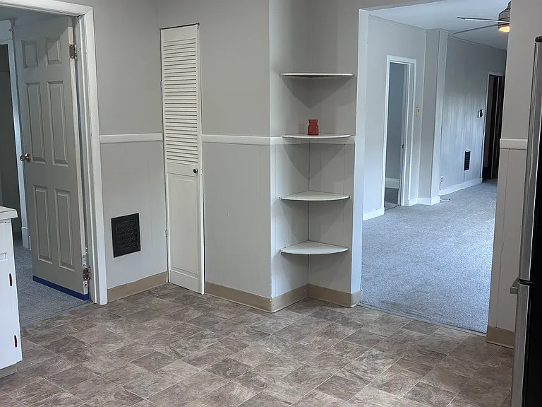16 Greeley St #2 — Photo 7