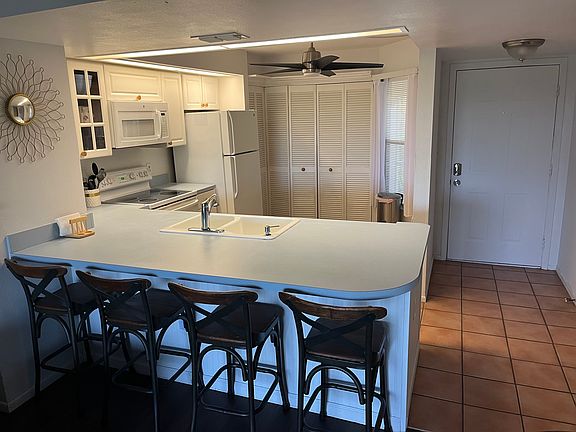 2nd image of 200 Stevens Landing Dr Unit 203