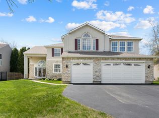 1130 Westfield Way, Mundelein, IL 60060