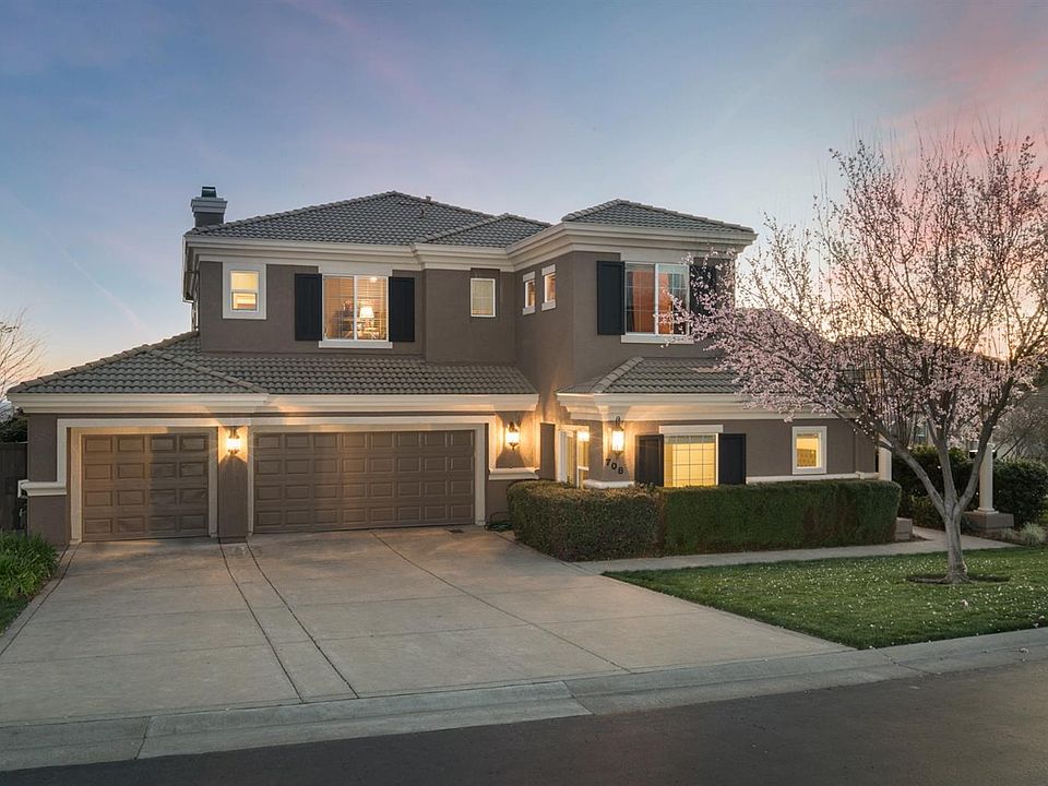 1st image of 708 Ponta Delgado Ct