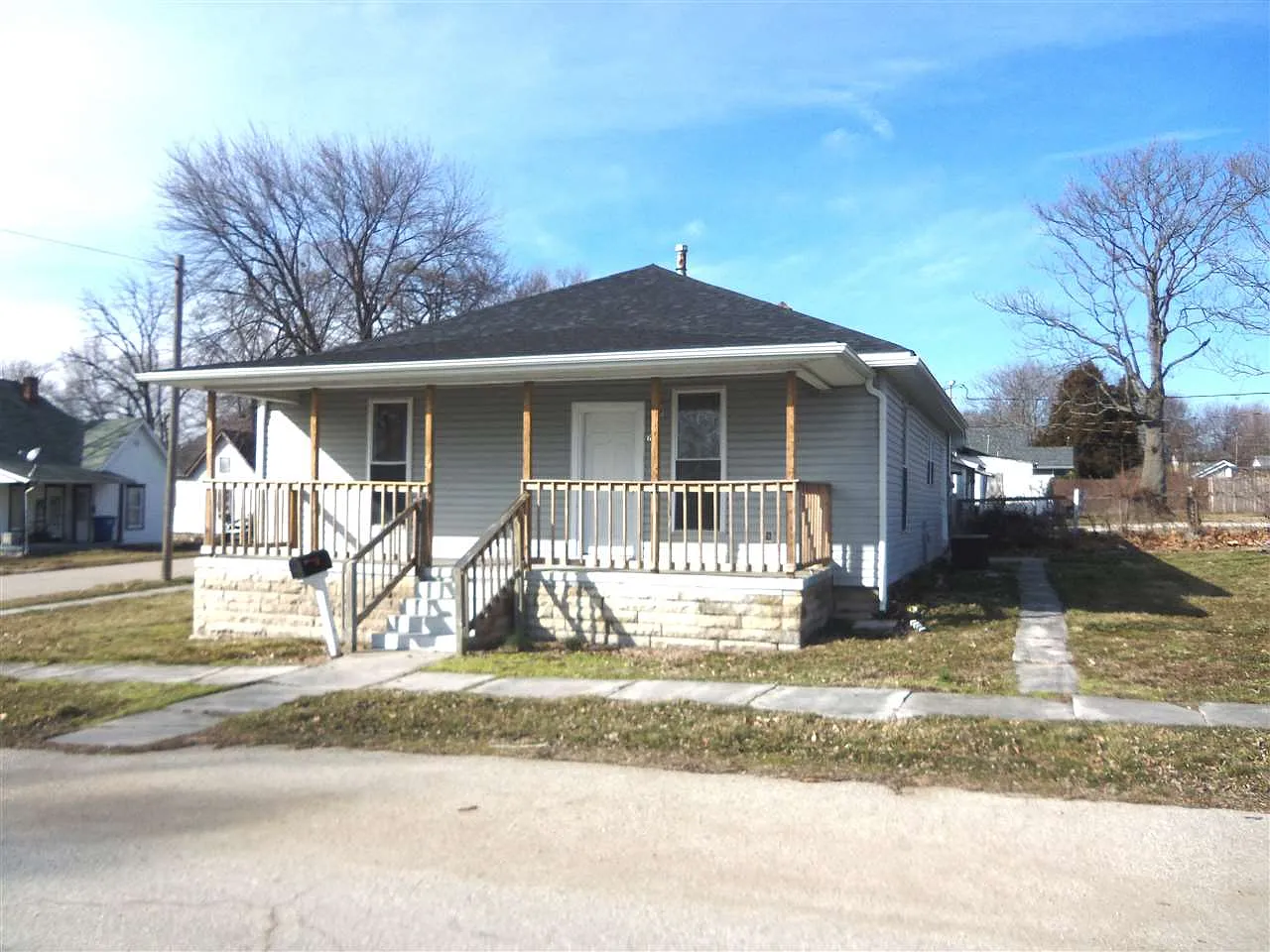 1911 8th St photo 1