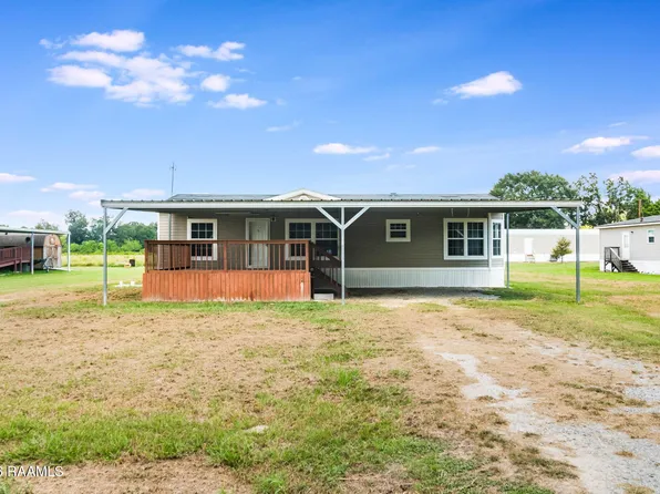 114 Landon Ln, Sunset, LA 70584