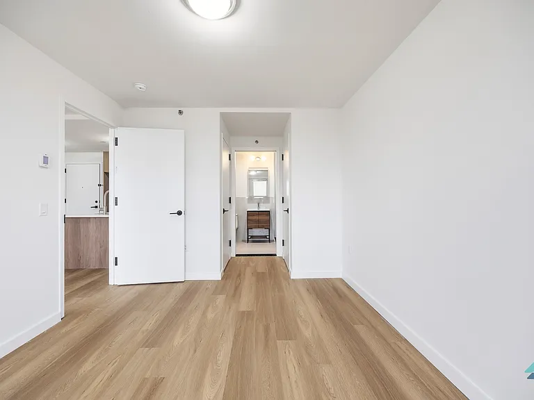 3510 Glenwood Rd #2F — Photo 14