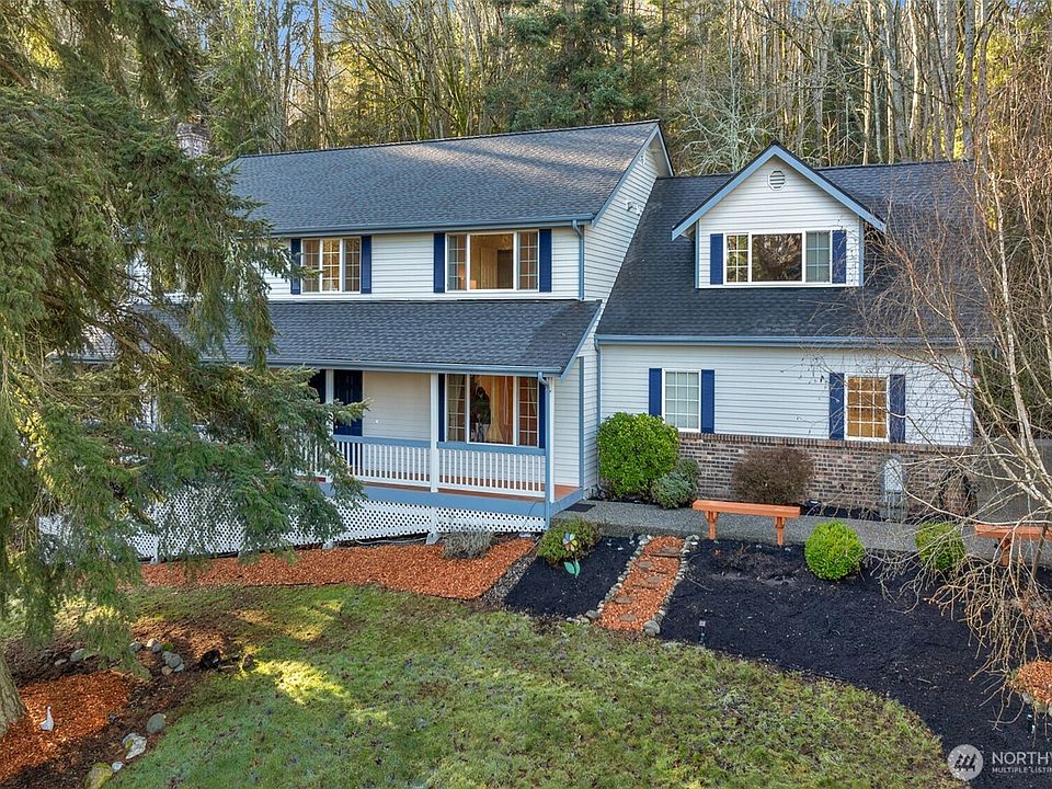 1st image of 185 Belmont Place