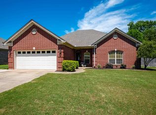 44 Oakbrooke Dr, Sherwood, AR 72120