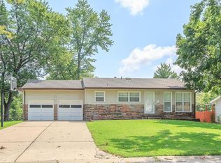 6313 N Park Ave, Kansas City, MO 64118