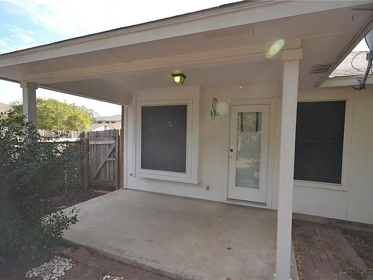 3207 Picton Ct — Photo 15