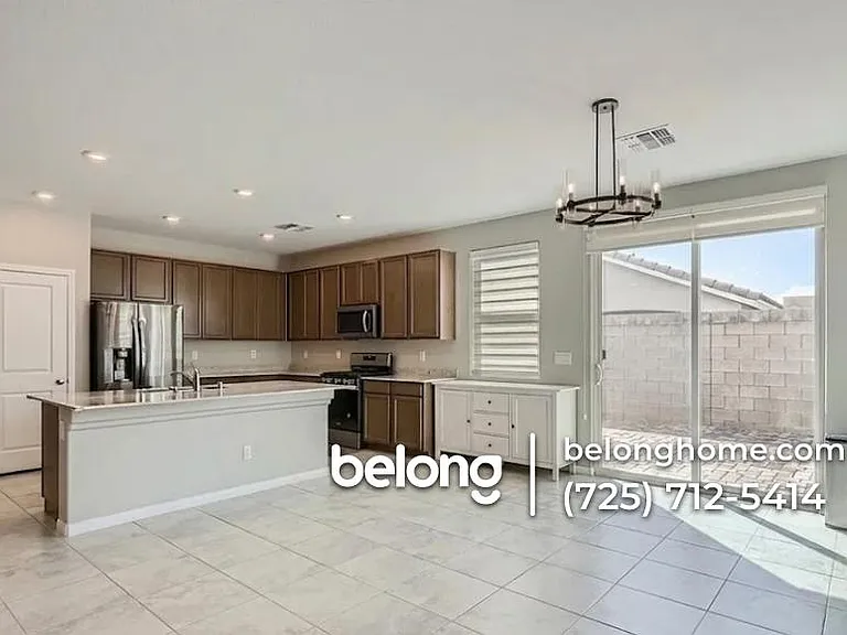 9283 Quartz Hills Ave — Photo 6