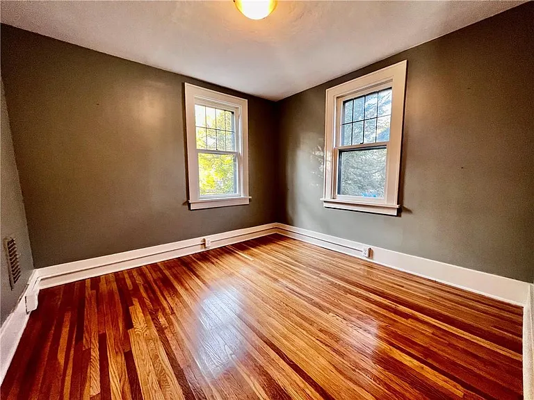145 Sylvan Rd — Photo 27