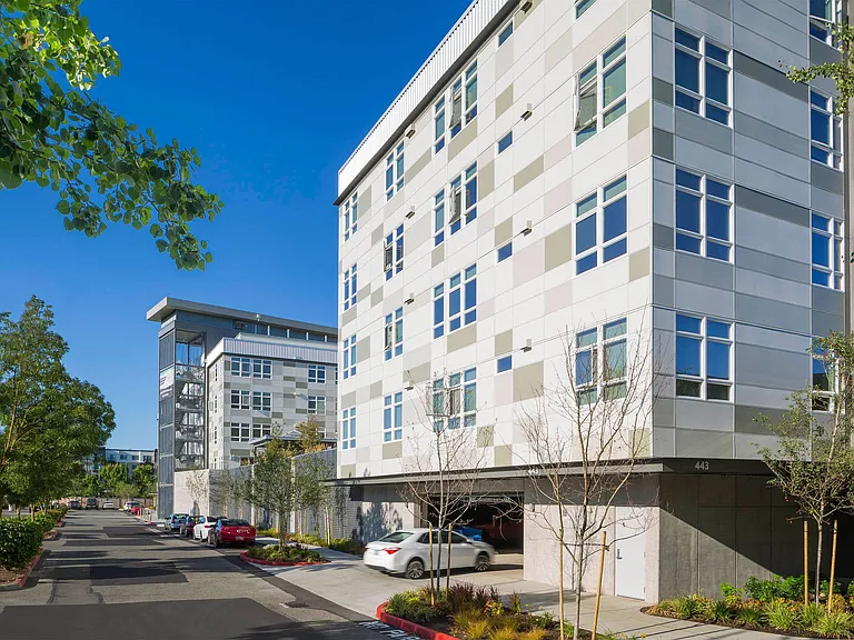 Dwell At Kent Station Apartments — Photo 7