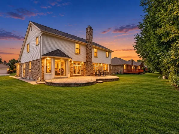 40219 Denbigh Dr, Sterling Heights, MI 48310