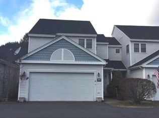 4030 Somerset Ct, Milford, PA 18337