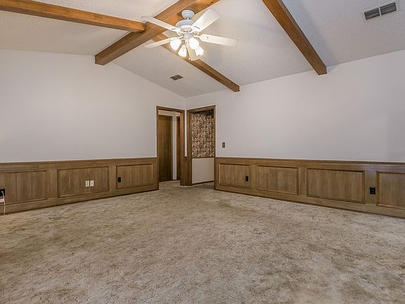 3rd image of 5906 Hardwick Dr