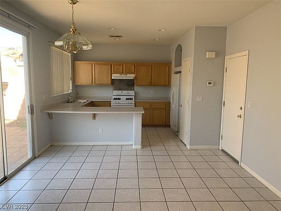 2nd image of 3237 Crown Cove Ct #0