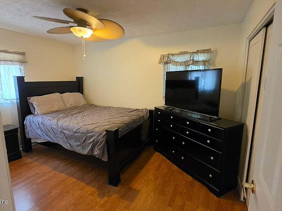 4th image of 8342 BARRACUDA Road