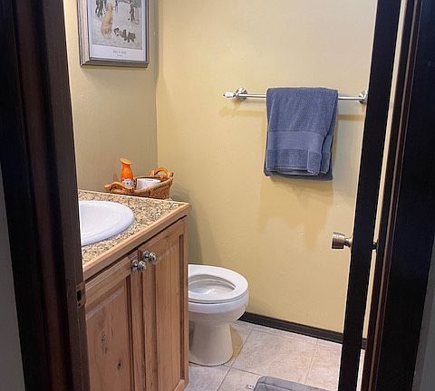 5th image of 288 W Beaver Creek Blvd APT B-1