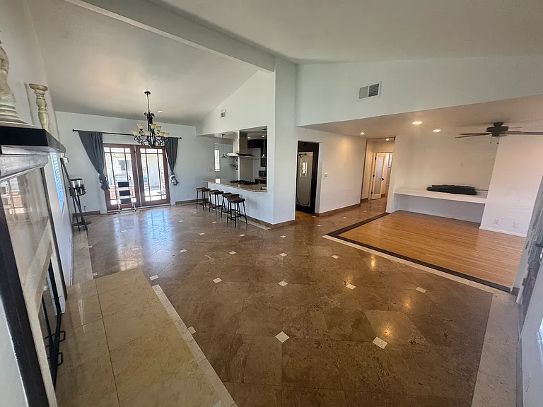 7358 Jumilla Ave — Photo 4