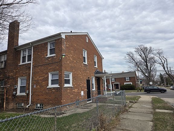 4th image of 19605 Ryan Rd